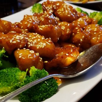 Pearl Chinese Restaurant - Sesame Chicken with broccoli is very good. - Chinese Near Me - Grapevine, Texas Pearl Chinese Restaurant - Sesame Chicken with broccoli is very good. - Chinese Near Me - Grapevine, Texas