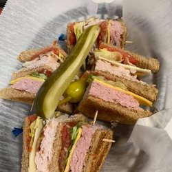 Vandergriff's Fresh Steamed Hoagies