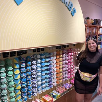 Lush - Our beautiful bride in her happy place - Cosmetics & Beauty Supply Near Me - Las Vegas, Nevada
