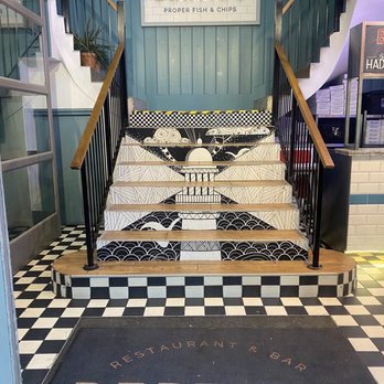 Berties Proper Fish & Chips - Inside - Fish & Chips Near Me - Edinburgh, EDH Berties Proper Fish & Chips - Inside - Fish & Chips Near Me - Edinburgh, EDH