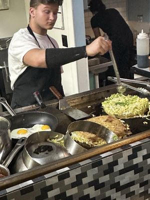 Locals Raw Bar by null