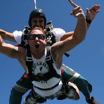 iSkydive Detroit - Soar @ Capital City Skydiving - Skydiving Near Me - Fowlerville, Michigan iSkydive Detroit - Soar @ Capital City Skydiving - Skydiving Near Me - Fowlerville, Michigan