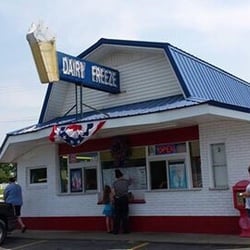 Dairy Freeze - Front of Dairy Freeze