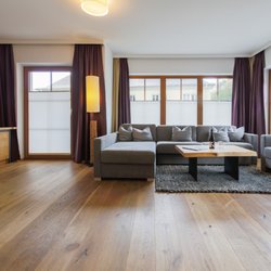 Hotel Stadt Wien Zell am See - Hotel Stadt Wien Zell am See - Suite Wohnbereich