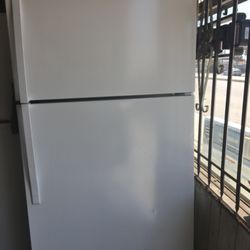 Best Appliance - Whirlpool Fridge $300