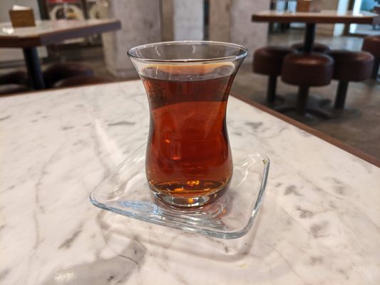 Karaköy Güllüoğlu - Nadir Güllü by null