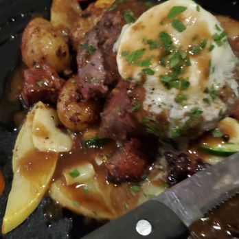 David's Restaurant - Pepper crusted filet mignon - New American Near Me - Portland, Maine