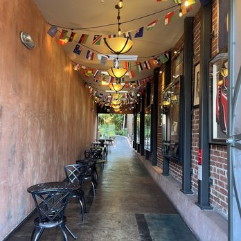 Eggy’s Neighborhood Kitchen - Initial entryway - Breakfast & Brunch Near Me - Berkeley, California Eggy’s Neighborhood Kitchen - Initial entryway - Breakfast & Brunch Near Me - Berkeley, California