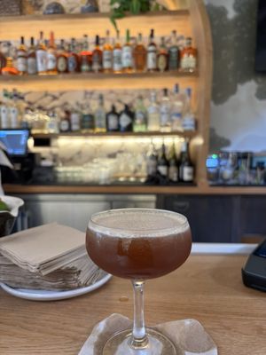 Bar Darling by null