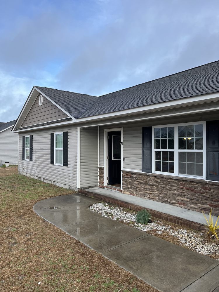 CHRISTI HILL TEAM KELLER WILLIAMS Contact Agent 825 Gumbranch Rd