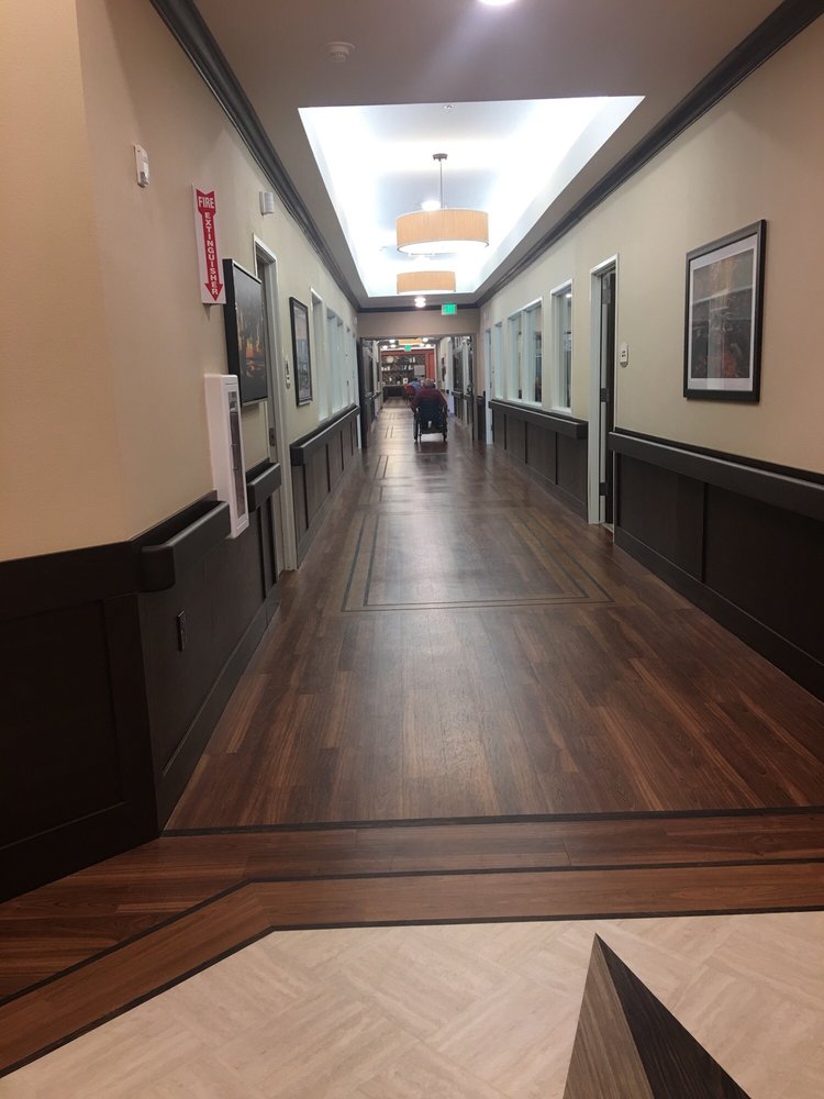 COLONIAL MANOR ADVANCED REHAB & HEALTHCARE Updated October 2024