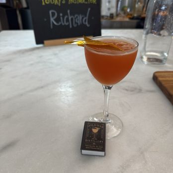 Gold Bar Distillery - I fly like paper, ya I like planes - Distilleries Near Me - San Francisco, California