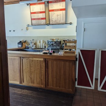 Padre Hotel - Café in the lobby where no one was available. - Hotels Near Me - Bakersfield, California Padre Hotel - Café in the lobby where no one was available. - Hotels Near Me - Bakersfield, California