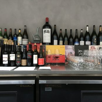 High Treason - the bar - Wine Bars Near Me - San Francisco, California High Treason - the bar - Wine Bars Near Me - San Francisco, California