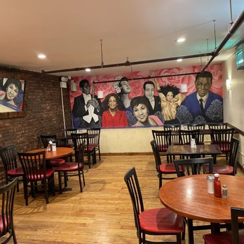 Amy Ruth's - Inside decor - Southern Near Me - New York, New York