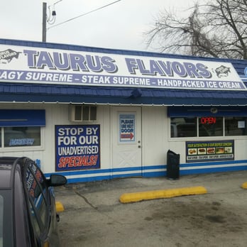 Taurus Flavors - Outside pic - Sandwiches Near Me - Dolton, Illinois