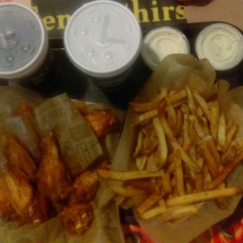 Wingstop - 15 piece bone in combo, 2 flavors (Louisiana rub & mild) large fry, 2 drinks & 2 dipping sauces $22 - Chicken Wings Near Me - Northridge, California
