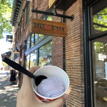 Salt & Straw - Honey Lavender Ice Cream - Ice Cream & Frozen Yogurt Near Me - Seattle, Washington Salt & Straw - Honey Lavender Ice Cream - Ice Cream & Frozen Yogurt Near Me - Seattle, Washington