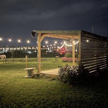 Farm 57 - Scenic area for the entire family to make memories :) - Farmers Market Near Me - Evansville, Indiana