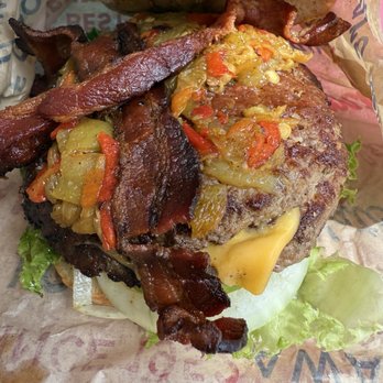 Blake's Lotaburger - Double burger with bacon - Burgers Near Me - Tucumcari, New Mexico