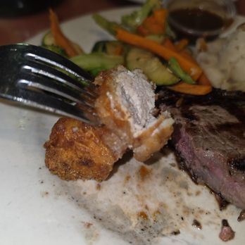 Lulu's Restaurant - American Near Me - Van Nuys, California