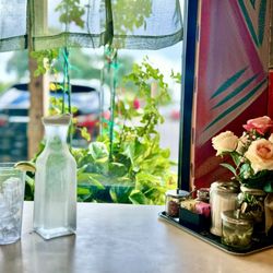 Secret Thai Restaurant - Beautiful interior decor