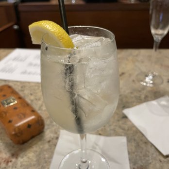 Birch Bar - Cocktail Bars Near Me - Boston, Massachusetts