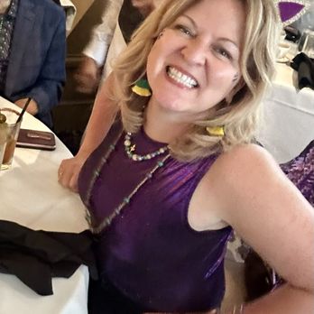 Commander's Palace - Festive Mardi Gras brunch! - Cajun/Creole Near Me - New Orleans, Louisiana