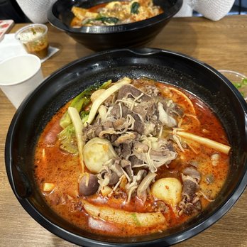 YGF Malatang - Medium Spicy Beef Bone Broth - Noodles Near Me - Milpitas, California YGF Malatang - Medium Spicy Beef Bone Broth - Noodles Near Me - Milpitas, California