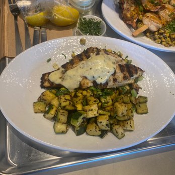 California Fish Grill - Louisiana Delta catfish - Seafood Near Me - Phoenix, Arizona California Fish Grill - Louisiana Delta catfish - Seafood Near Me - Phoenix, Arizona