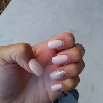 Q-H Nails Spa - They aren't thick, they're even and the perfect length. - Nail Salons Near Me - Tracy, California