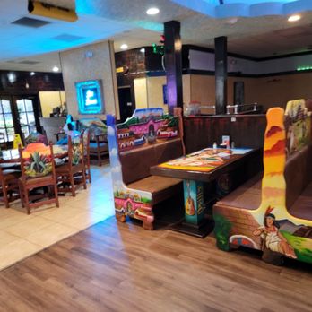 Las Lomas - Mexican Near Me - Altamonte Springs, Florida