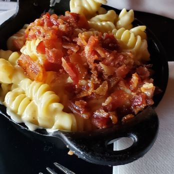The LKSD  - Mac n cheese topped with bacon - Burgers Near Me - Downey, California