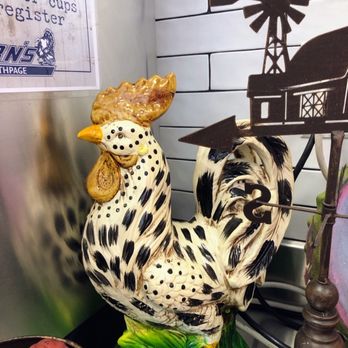 Zorn's of Bethpage - Rooster display - Caterers Near Me - Bethpage, New York Zorn's of Bethpage - Rooster display - Caterers Near Me - Bethpage, New York