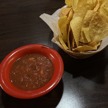 Mexico Restaurant - chips and salsa - Mexican Near Me - White Plains, Maryland