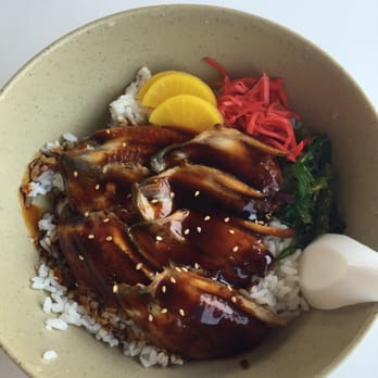 B Cafe - Sushi Bars Near Me - Quincy, Massachusetts