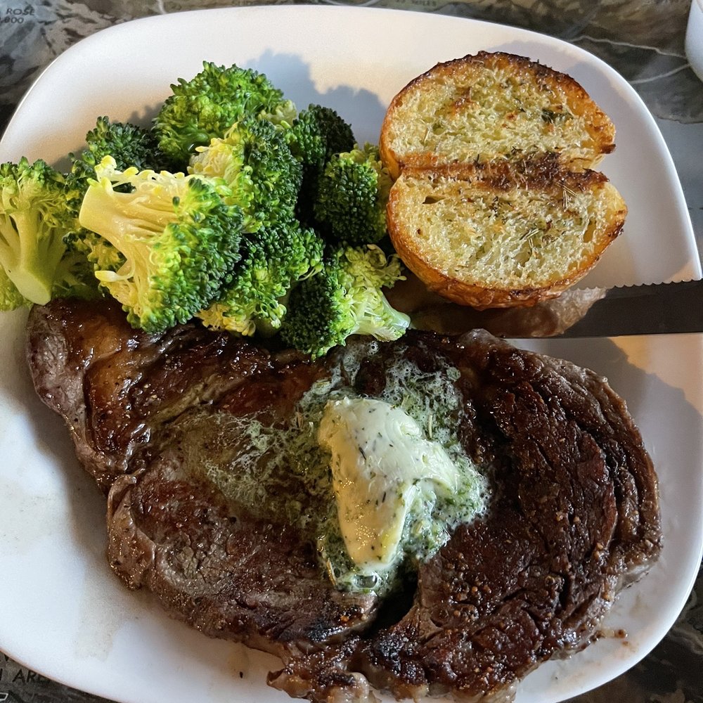 Aaron Schat's Roadhouse - American Near Me - Bishop, California