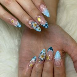 Wynn Nails & Spa - By Wendy