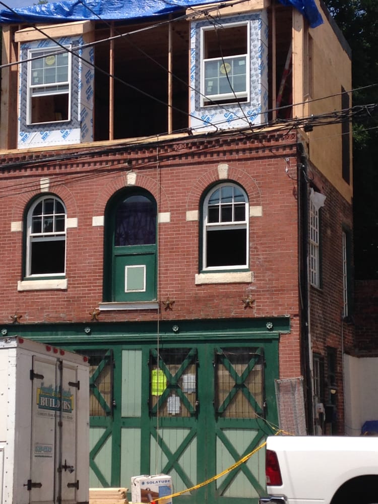 Slide of Family & Friends Builders