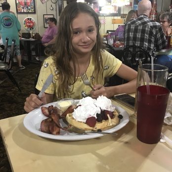 Annie's Cafe - American Near Me - Butte, Montana Annie's Cafe - American Near Me - Butte, Montana
