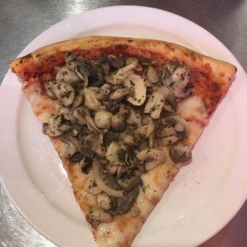 Grande Italian Restaurant - Italian Near Me - McMurray, Pennsylvania