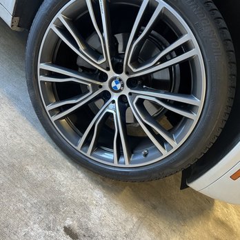 Red Line Rim Repair - Finished job. - Wheel & Rim Repair Near Me Red Line Rim Repair - Finished job. - Wheel & Rim Repair Near Me