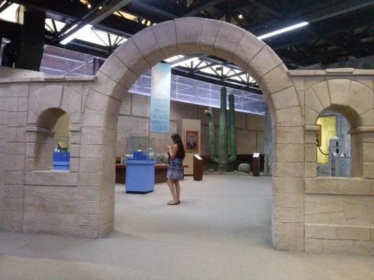 Museum of the Californias by null