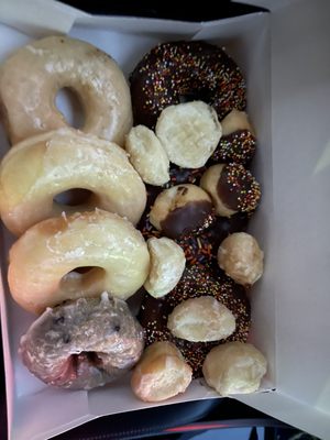 Sonny Donuts