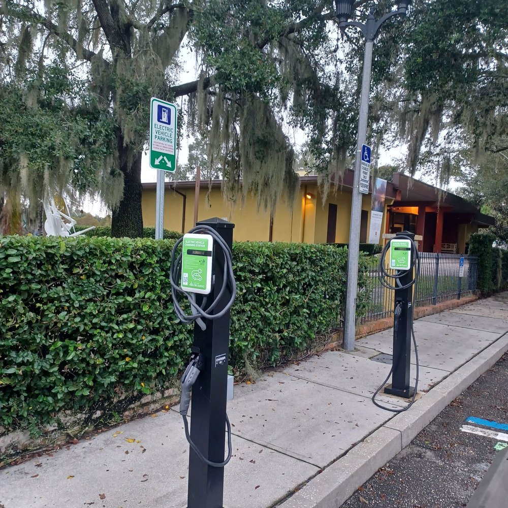LOCH HAVEN PARK EV CHARGING STATIONS 900 E Princeton St, Orlando