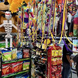 Alamo Candy - Inside store...variety