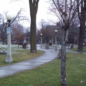 Minto Park - Parks Near Me - Ottawa, Ontario
