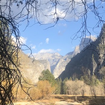 Yosemite Falls - Hiking Near Me - Yosemite, California Yosemite Falls - Hiking Near Me - Yosemite, California