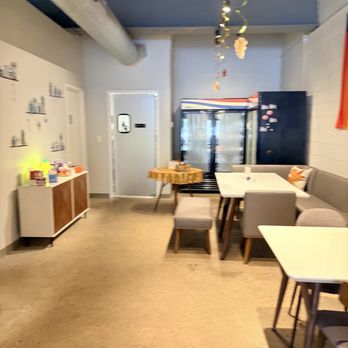 Birch Cafe - Tea station and seating - Vegan Near Me - Highland Heights, Ohio
