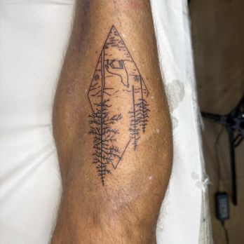 L'embruix - All done & lines are crispy! - Tattoo Near Me - Barcelona, B